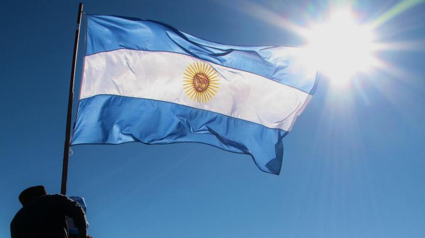 Por qué Argentina celebra su Día de la Bandera el 20 de junio?